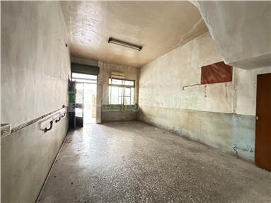 近農16靜巷低總價透天房屋室內格局與周邊環境