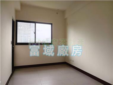 仁武|近百坪電梯透天別墅出售.房屋室內格局與周邊環境